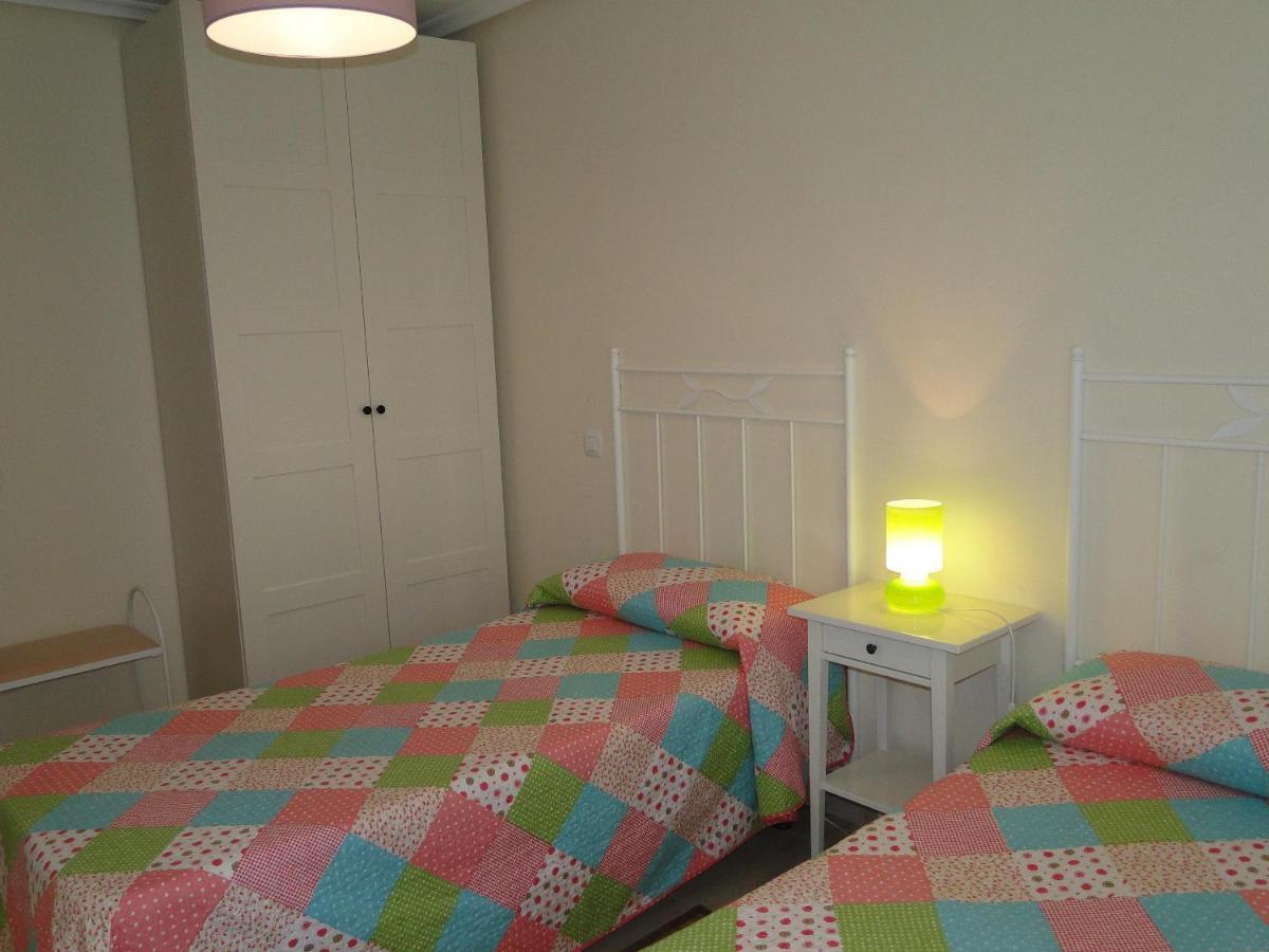 Apartamentos El Pinedo ノハ エクステリア 写真