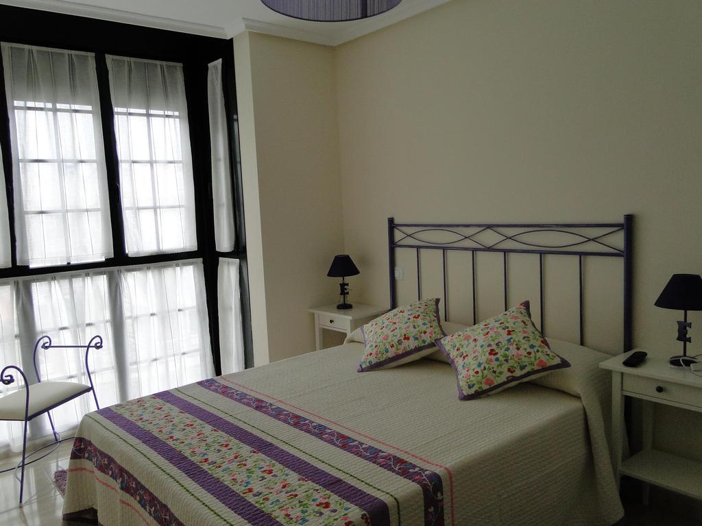 Apartamentos El Pinedo ノハ エクステリア 写真