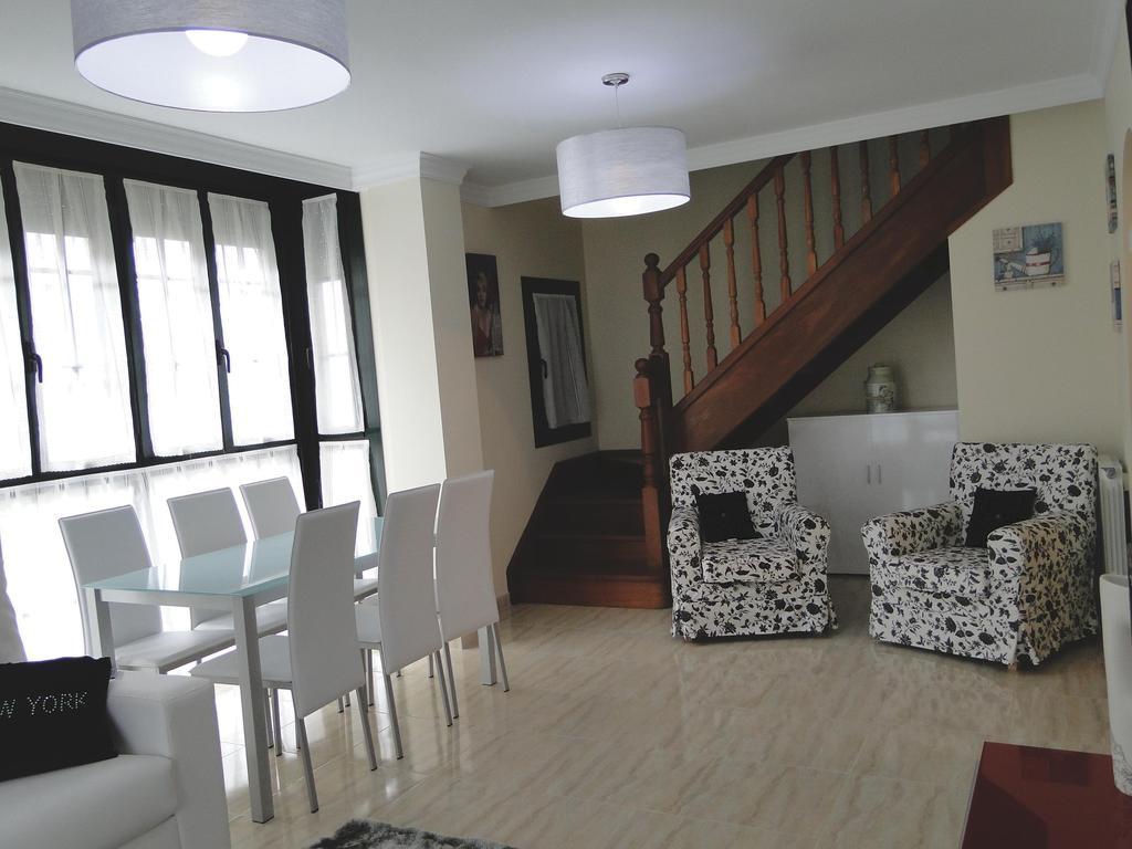 Apartamentos El Pinedo ノハ エクステリア 写真