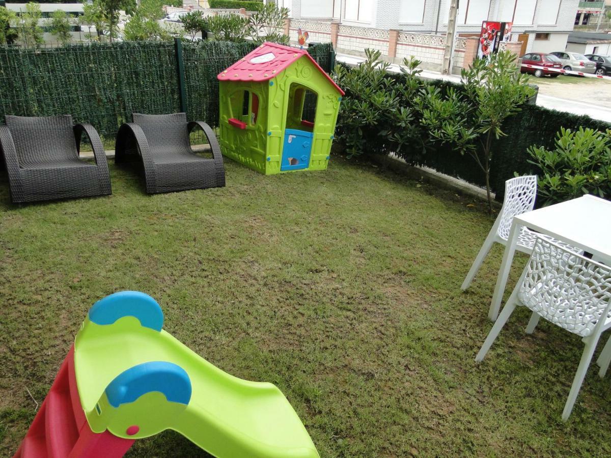 Apartamentos El Pinedo ノハ エクステリア 写真