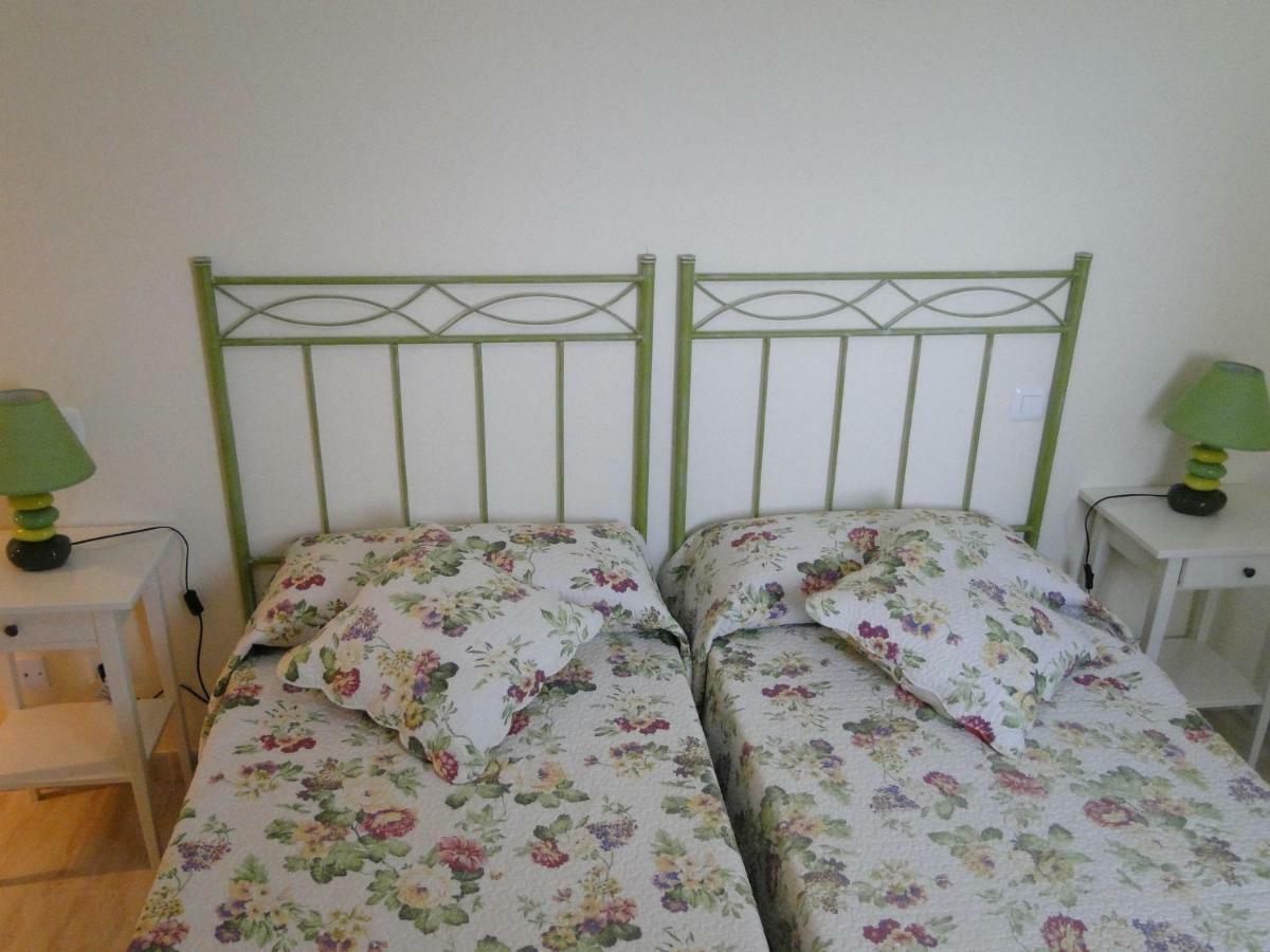 Apartamentos El Pinedo ノハ エクステリア 写真